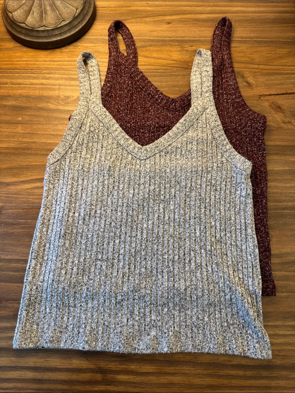 American Eagle Soft &Sexy crop tanks-lot of two